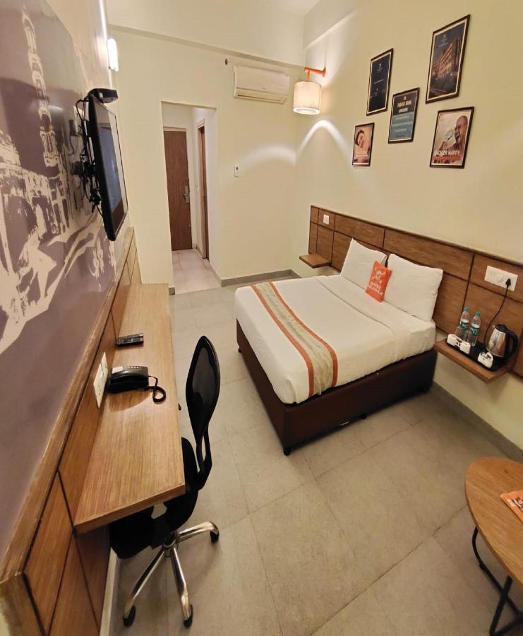 Max Hotels ג'אבלפור מראה חיצוני תמונה