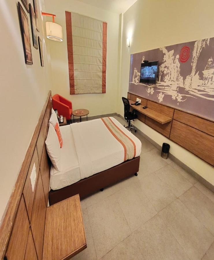 Max Hotels ג'אבלפור מראה חיצוני תמונה