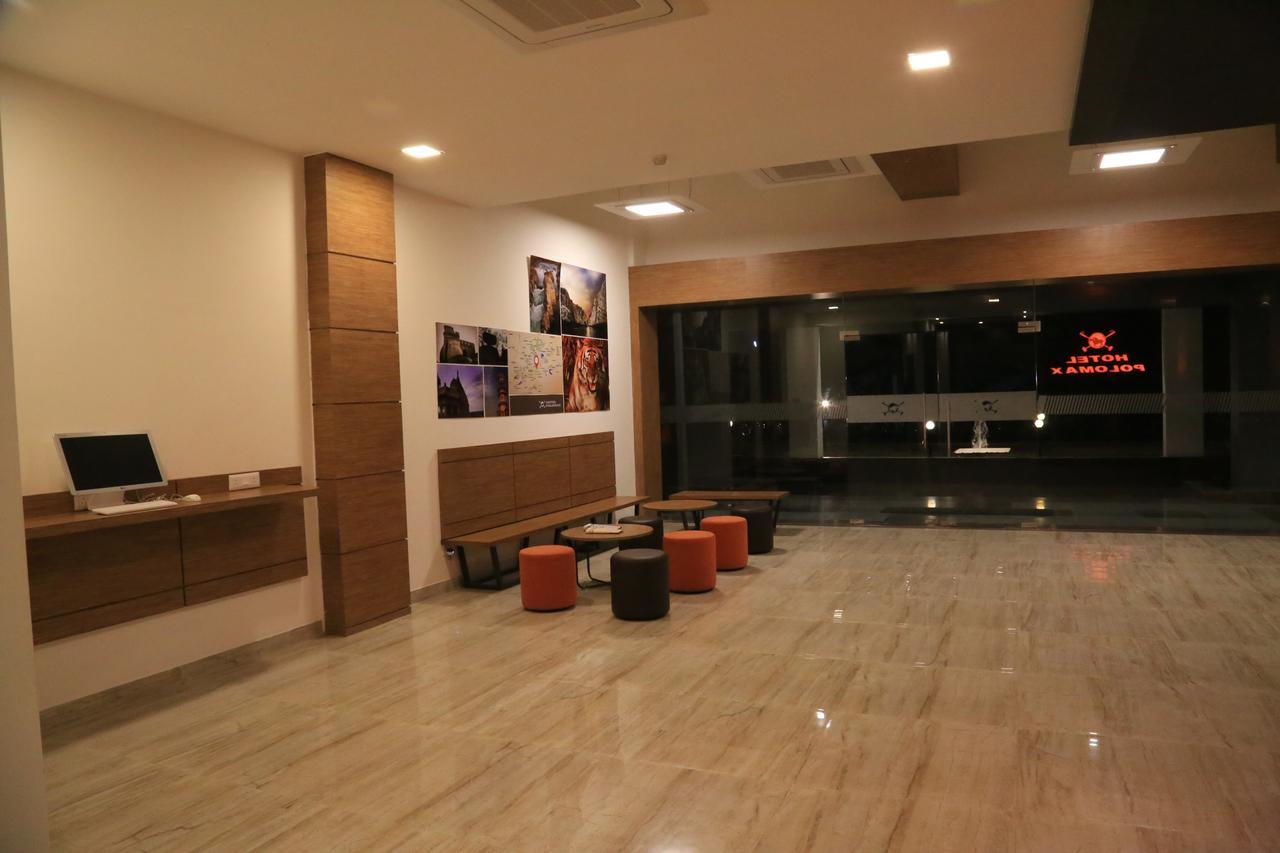 Max Hotels ג'אבלפור מראה חיצוני תמונה