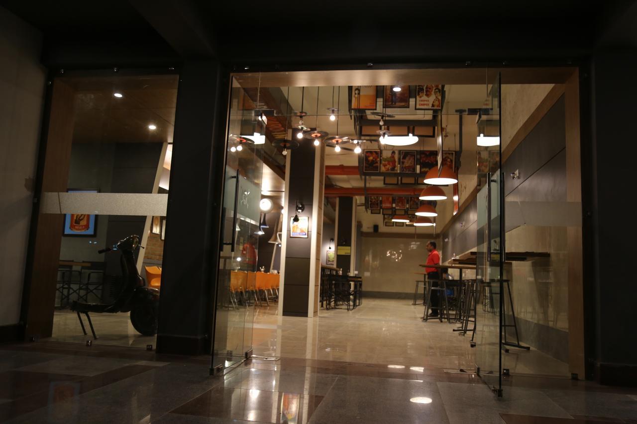 Max Hotels ג'אבלפור מראה חיצוני תמונה